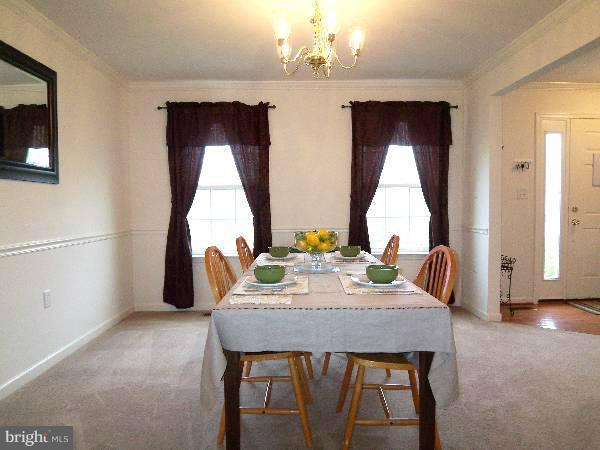 176 Shelby Road Inwood, WV 25428 - Photo 6 of 30 a dining room with furniture and window