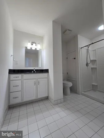 $2,075 | 4368 Cresson Street, Unit 206, Philadelphia, PA 19127