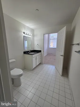 $2,075 | 4368 Cresson Street, Unit 206, Philadelphia, PA 19127