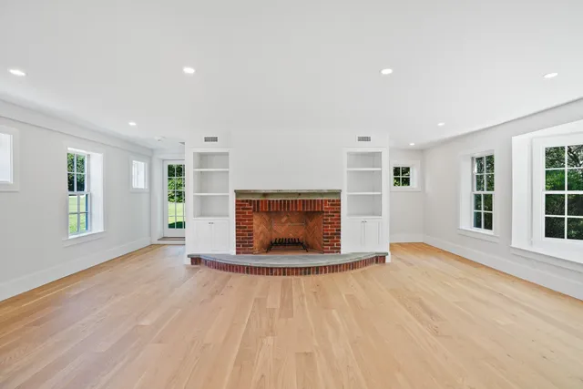 $7,950,000 | 6 Jane's Cove Road, Edgartown, MA 02539