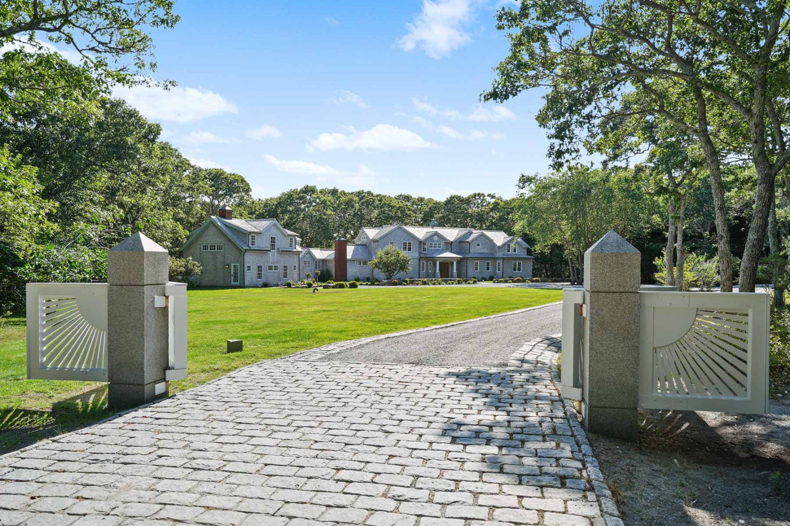 6 Jane's Cove Road Edgartown, MA 02539 - Photo 2 of 77