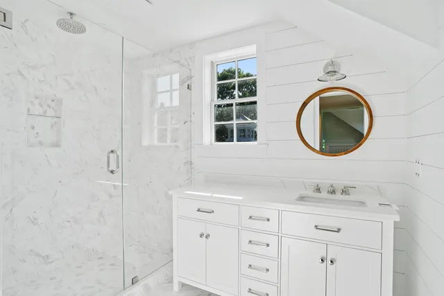 $7,950,000 | 6 Jane's Cove Road, Edgartown, MA 02539