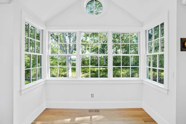 $7,950,000 | 6 Jane's Cove Road, Edgartown, MA 02539