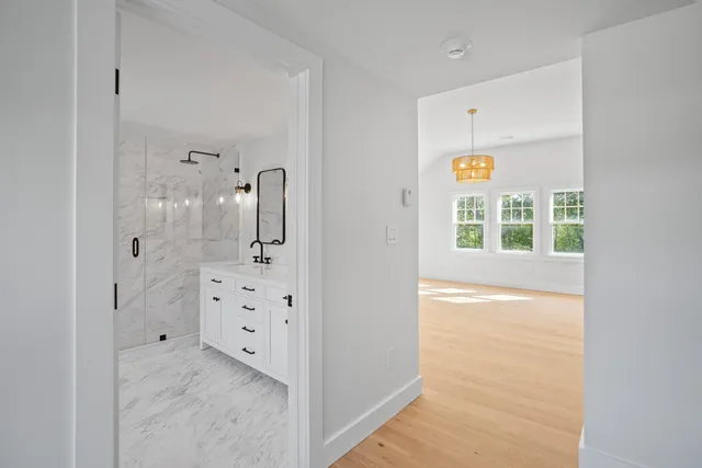 $7,950,000 | 6 Jane's Cove Road, Edgartown, MA 02539