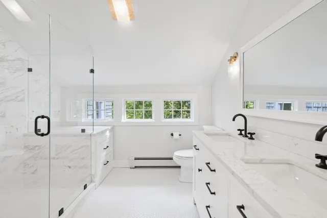 $7,950,000 | 6 Jane's Cove Road, Edgartown, MA 02539