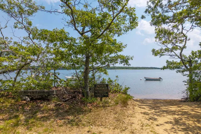 $7,950,000 | 6 Jane's Cove Road, Edgartown, MA 02539