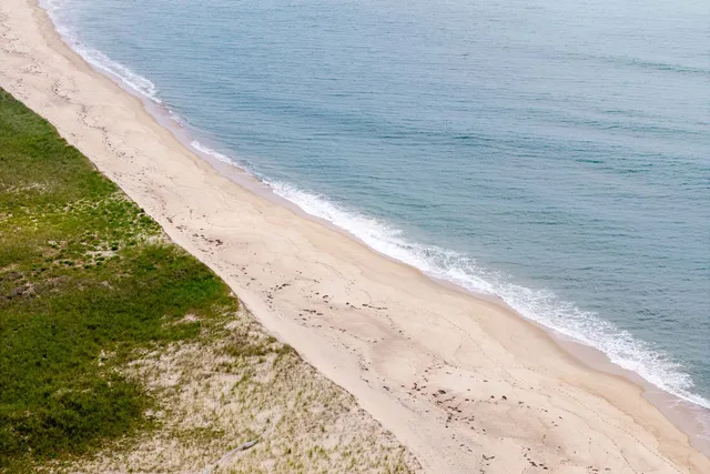 $7,950,000 | 6 Jane's Cove Road, Edgartown, MA 02539