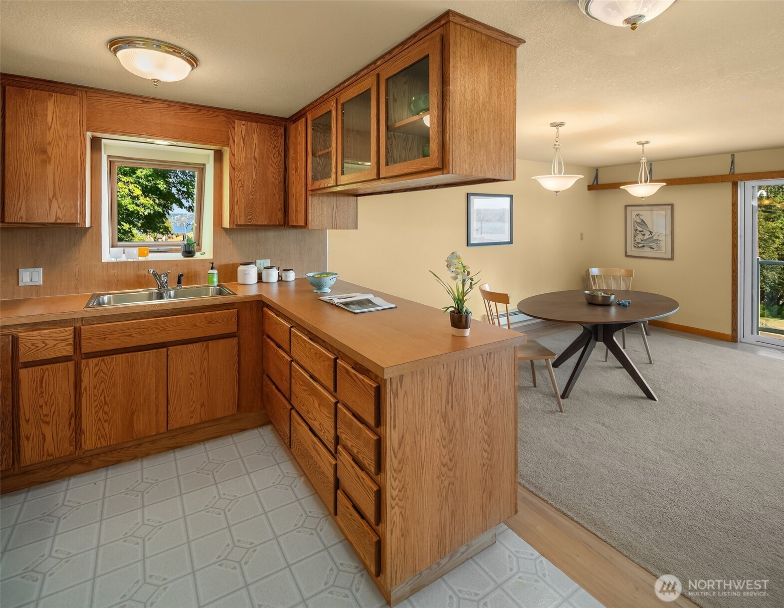 12422 Southwest Bachelor Road Vashon, WA 98070 - Photo 20 of 35