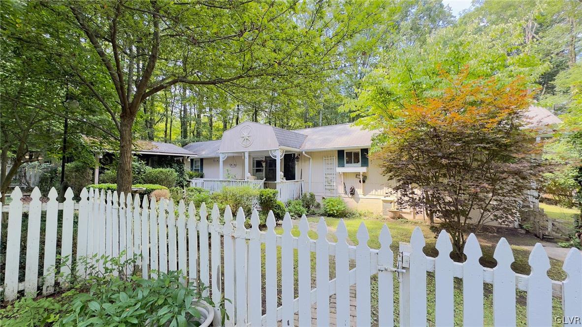 435 Fish Hill Road Tannersville, PA 18372 - Photo 18 of 19 Gallery Image 18