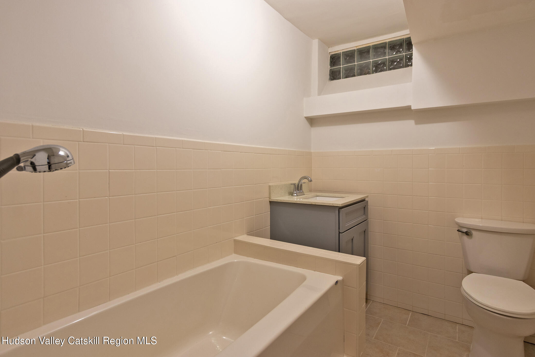 1 West Winding Road Poughkeepsie, NY 12601 - Photo 31 of 40 1 W Winding Rd-26