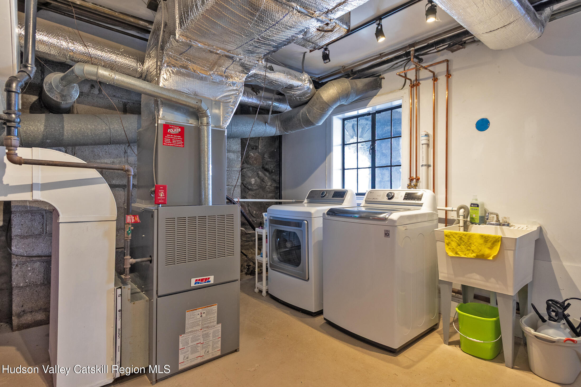 1 West Winding Road Poughkeepsie, NY 12601 - Photo 32 of 40 1 W Winding Rd-28