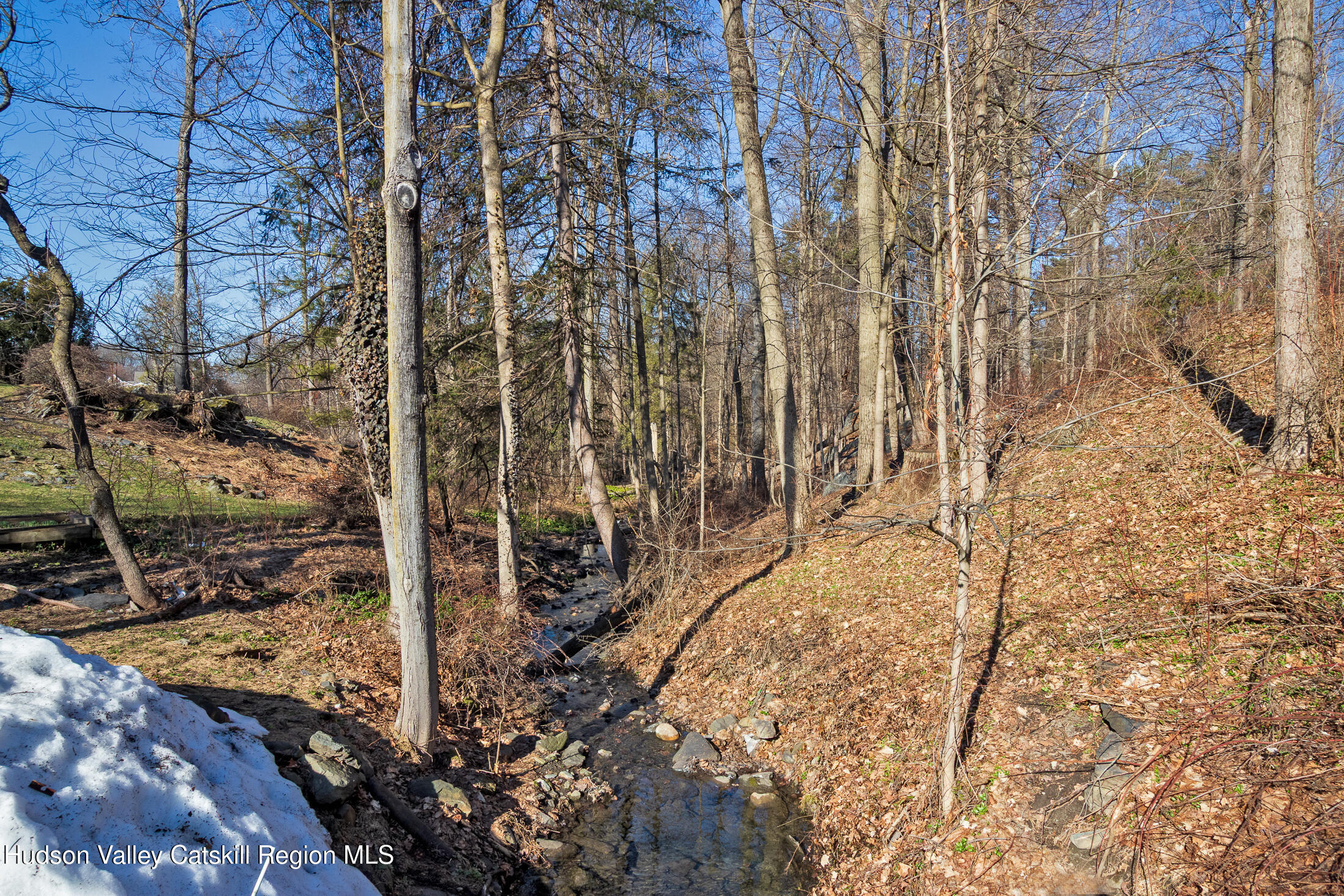 1 West Winding Road Poughkeepsie, NY 12601 - Photo 39 of 40 1 W Winding Rd-78