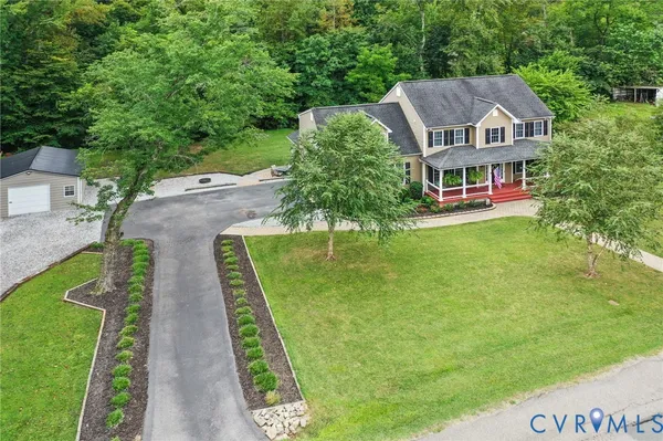$350,000 | 1625 4th Street, Victoria, VA 23974