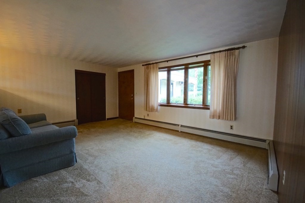 60 Amherst Road Beverly, MA 01915 - Photo 12 of 32 Gallery Image 12