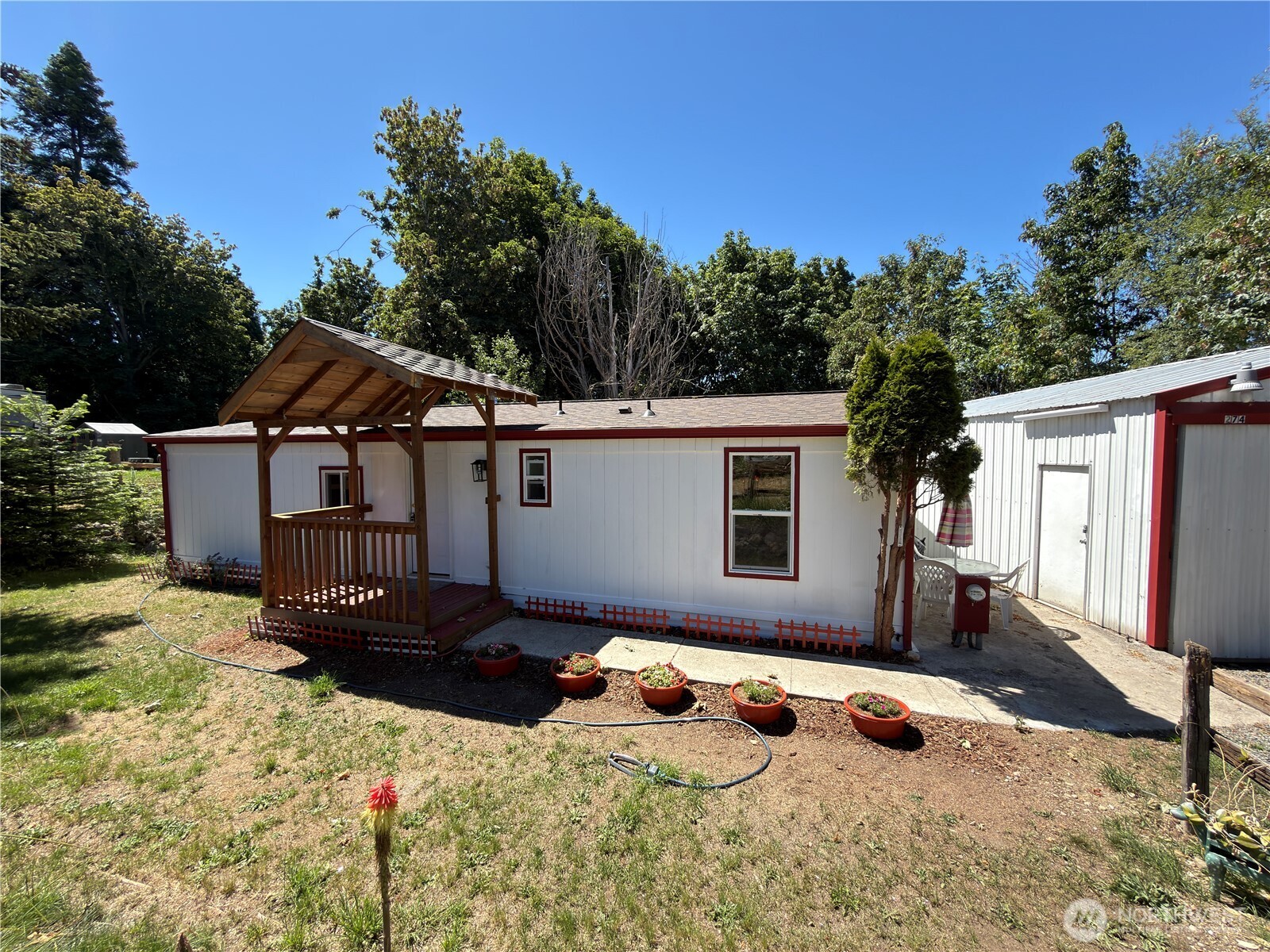 274 Deer Park Road Port Angeles, WA 98362 - Photo 18 of 26