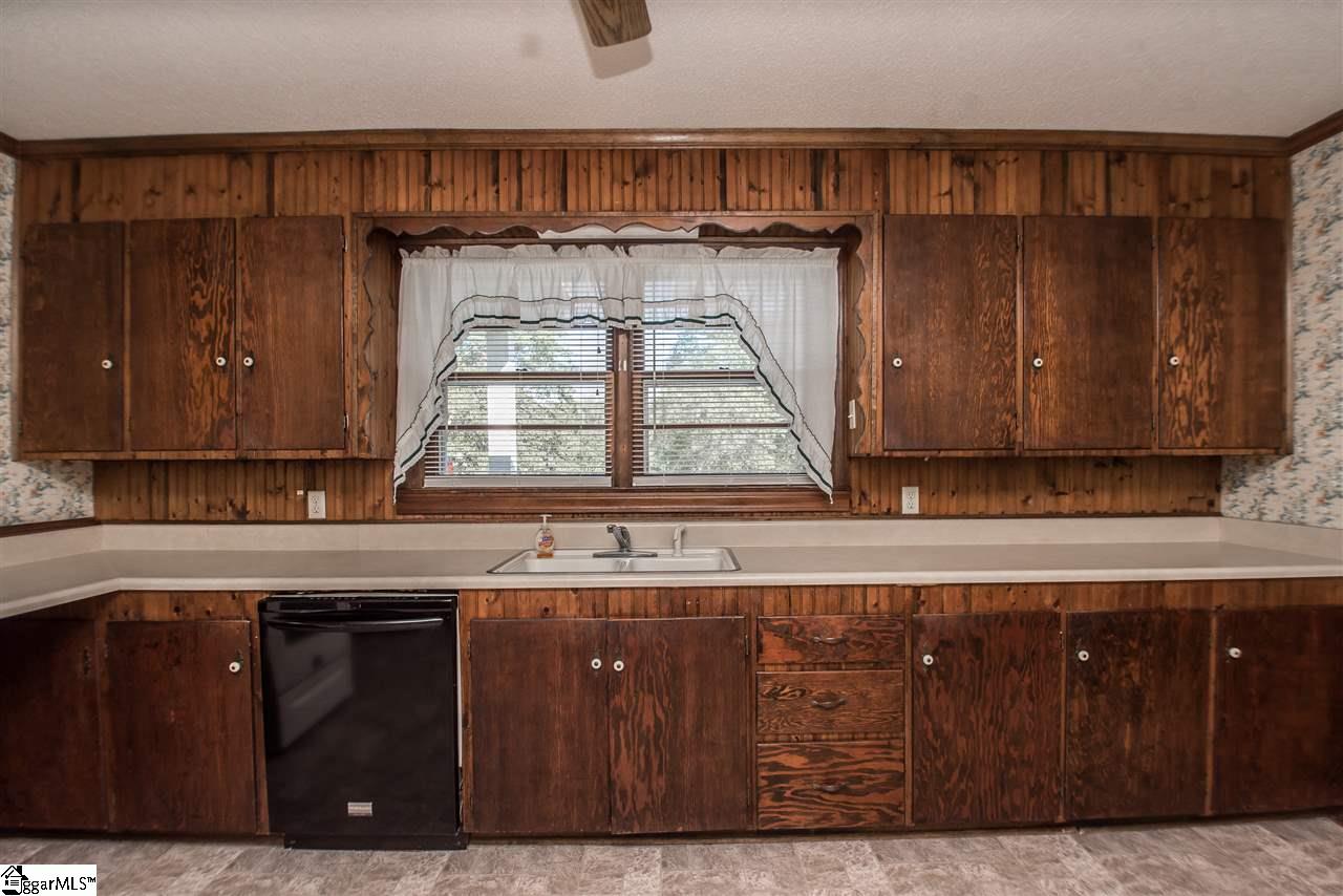 224 Oneal Road Easley, SC 29640 - Photo 8 of 24