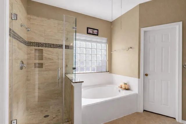 $375,000 | 10806 Shell Creek Court, Houston, TX 77064