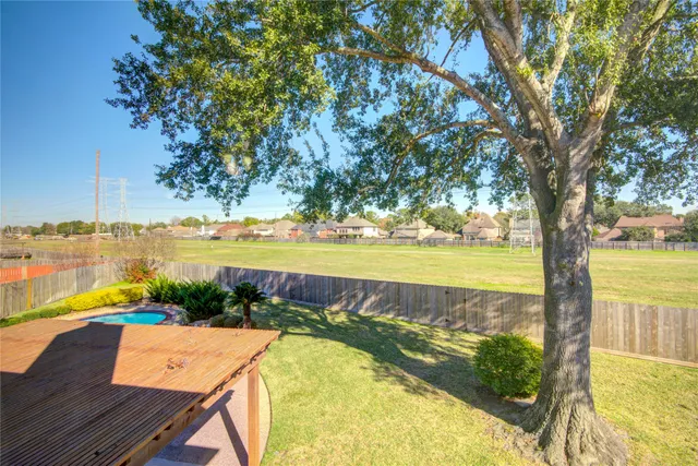 $375,000 | 10806 Shell Creek Court, Houston, TX 77064