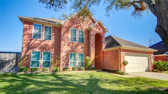 $375,000 | 10806 Shell Creek Court, Houston, TX 77064