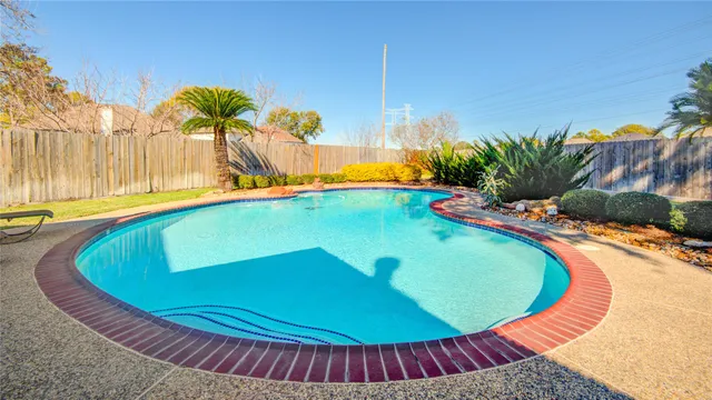 $375,000 | 10806 Shell Creek Court, Houston, TX 77064