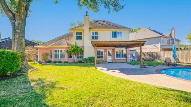 $375,000 | 10806 Shell Creek Court, Houston, TX 77064