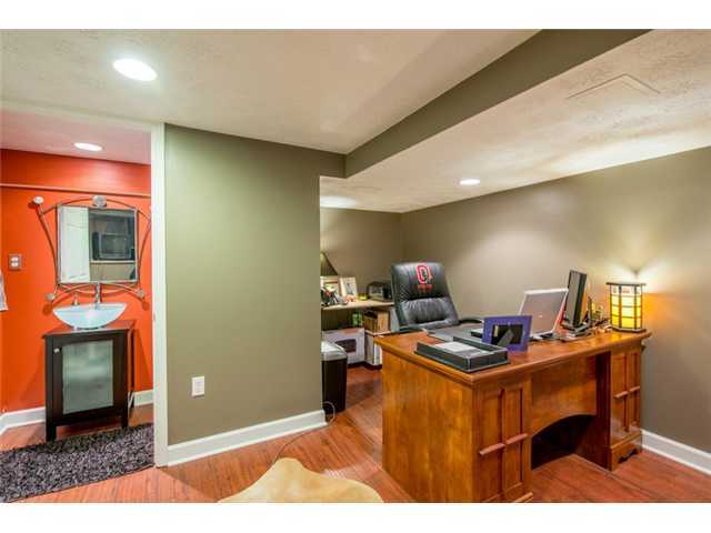 3406 Colchester Road Columbus, OH 43221 - Photo 23 of 25