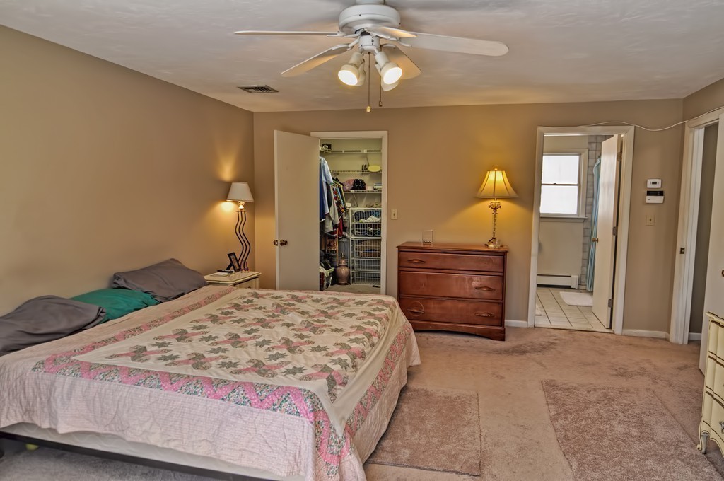 15 Heather Way Sharon, MA 02067 - Photo 17 of 27 Gallery Image 17