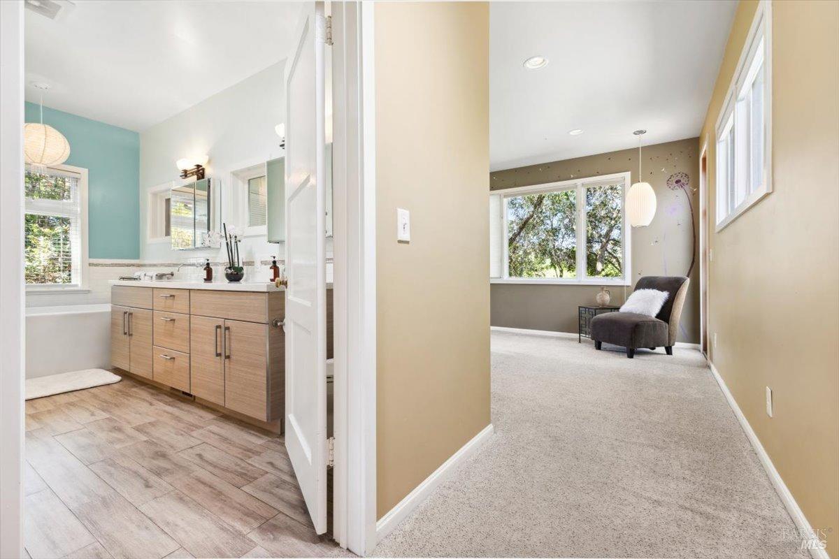 4820 Bennett Valley Road Santa Rosa, CA 95404 - Photo 23 of 65 Main house primary suite/primary bathroom (bathroom #2)