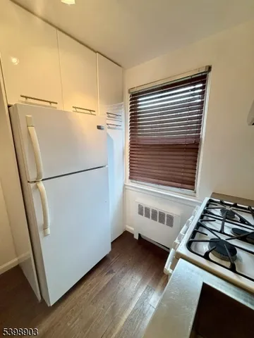 $197,500 | 37A Carolyn Terrace, Roselle, NJ 07203