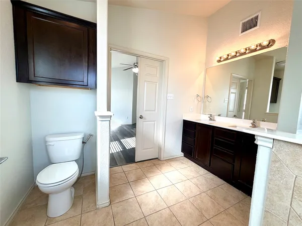 $1,875 | 500 Obsidian Lane, Jarrell, TX 76537