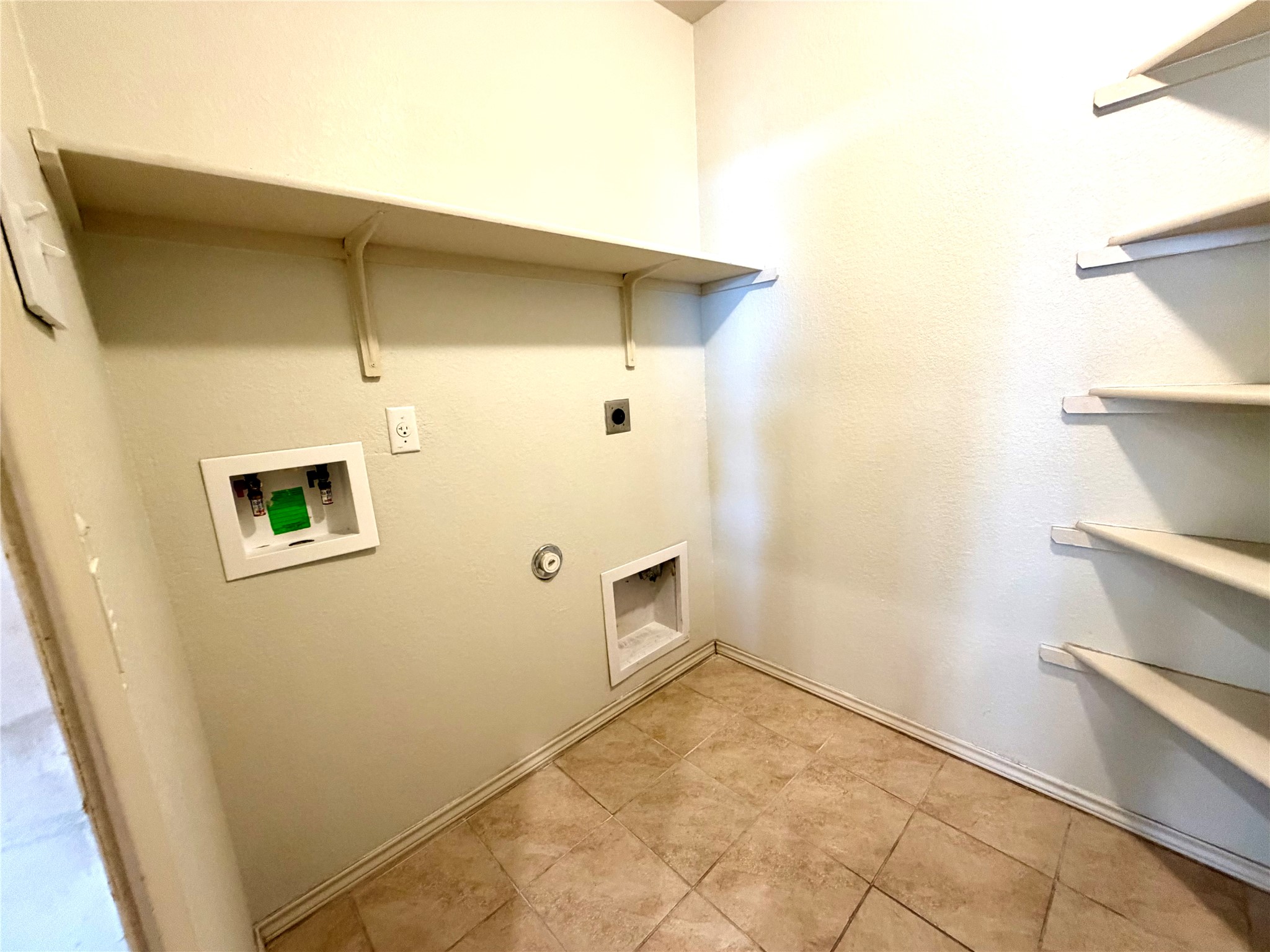 500 Obsidian Lane Jarrell, TX 76537 - Photo 20 of 35