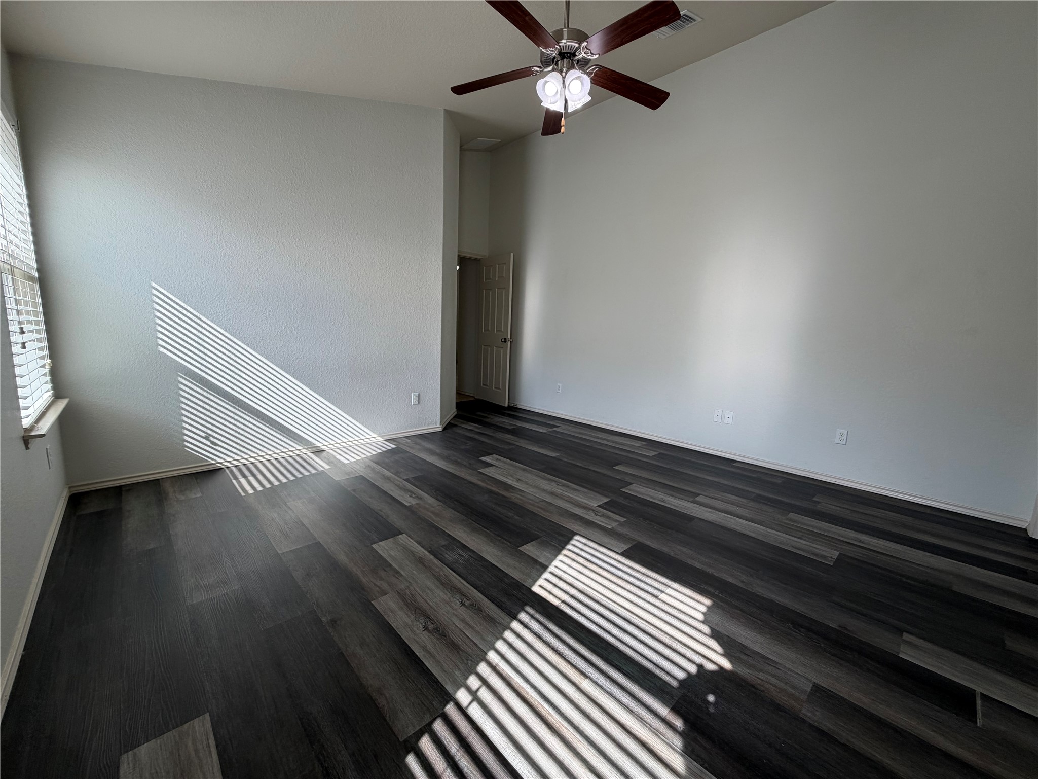 500 Obsidian Lane Jarrell, TX 76537 - Photo 22 of 35