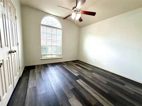 $1,875 | 500 Obsidian Lane, Jarrell, TX 76537