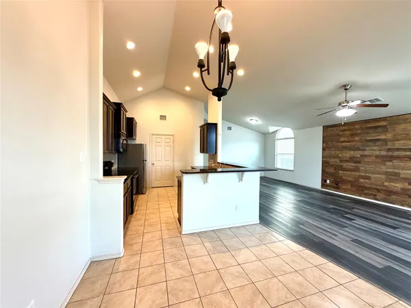 $1,875 | 500 Obsidian Lane, Jarrell, TX 76537
