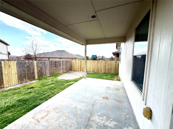 $1,875 | 500 Obsidian Lane, Jarrell, TX 76537