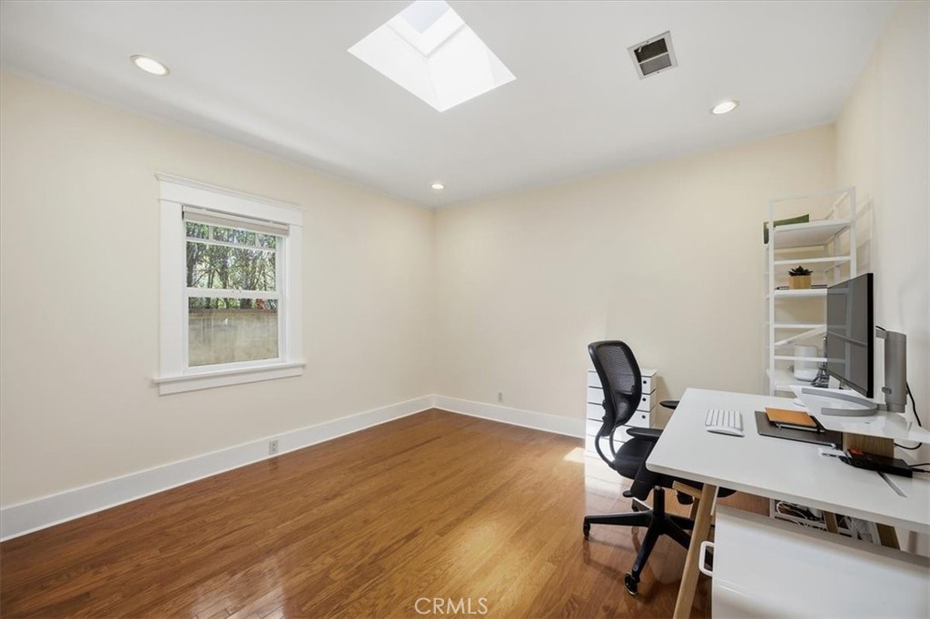 419 Virginia Street El Segundo, CA 90245 - Photo 20 of 41
