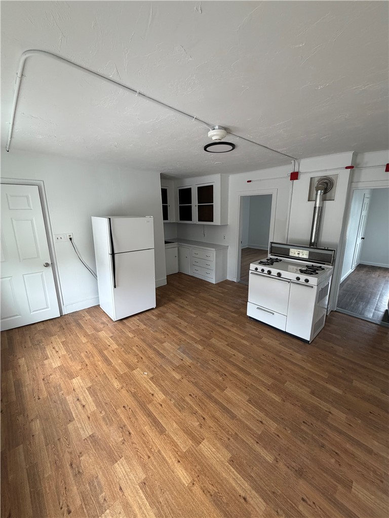 622 Union Avenue, Unit 4 Providence, RI 02909 - Photo 2 of 7