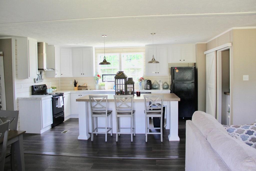 1034 Old Edgefield Road Ninety Six, SC 29666 - Photo 12 of 46 Gallery Image 12