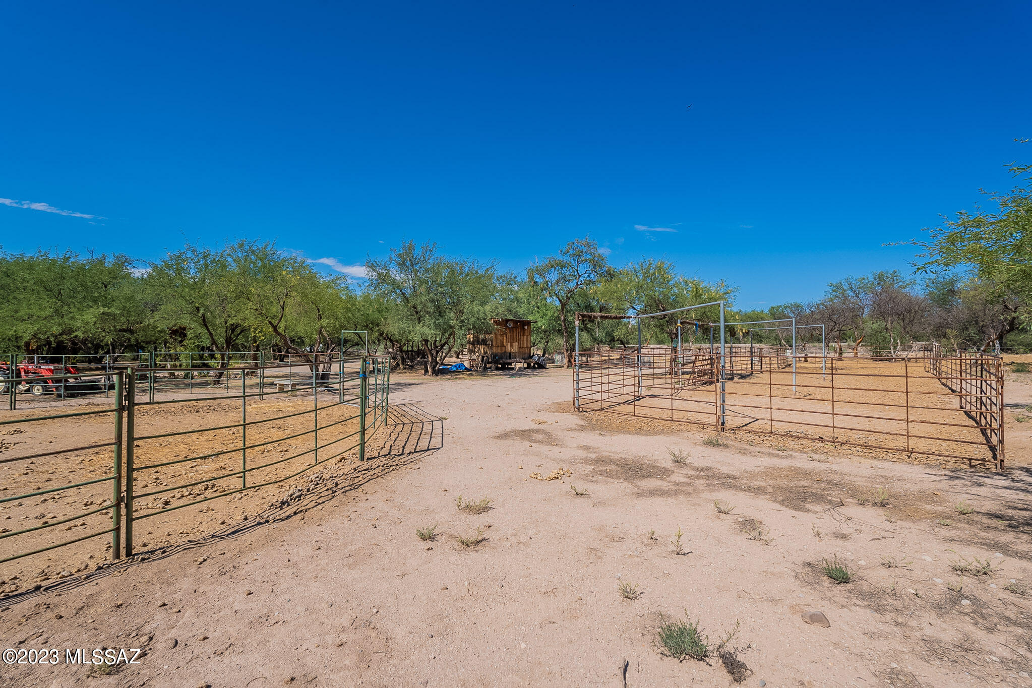 49 Paseo Mexico, Unit 10 Rio Rico, AZ 85648 - Photo 19 of 43