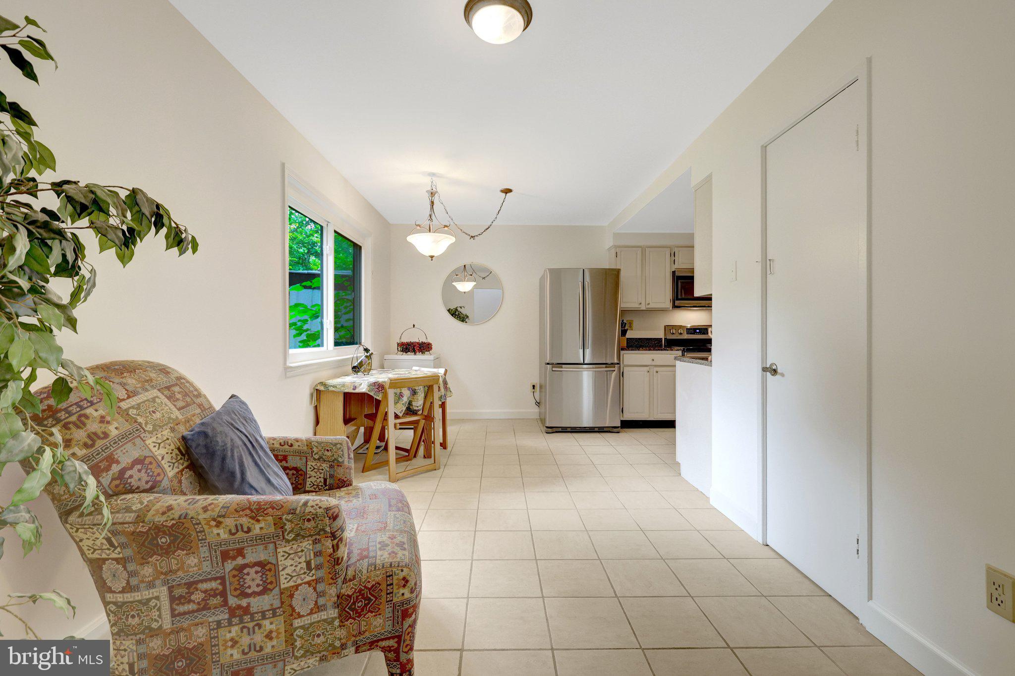 2231 Wheelwright Court Reston, VA 20191 - Photo 6 of 46