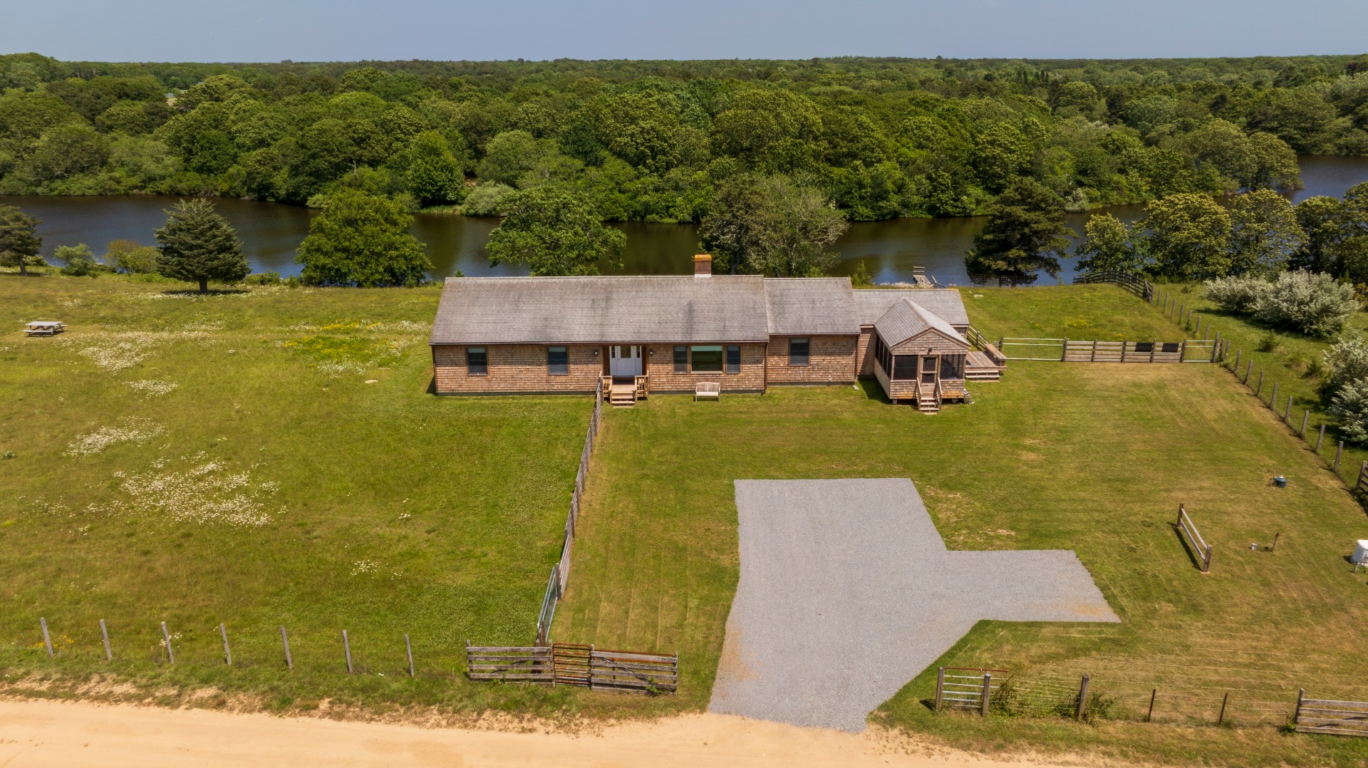 104 Pond View Farm Road West Tisbury, MA 02568 - Photo 33 of 47