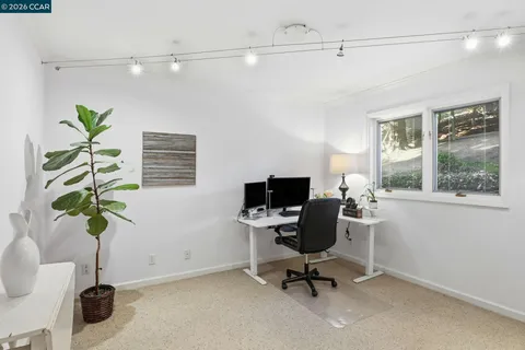 $1,999,000 | 4 Corte Santa Clara, Moraga, CA 94556