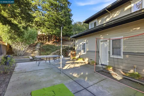 $1,999,000 | 4 Corte Santa Clara, Moraga, CA 94556