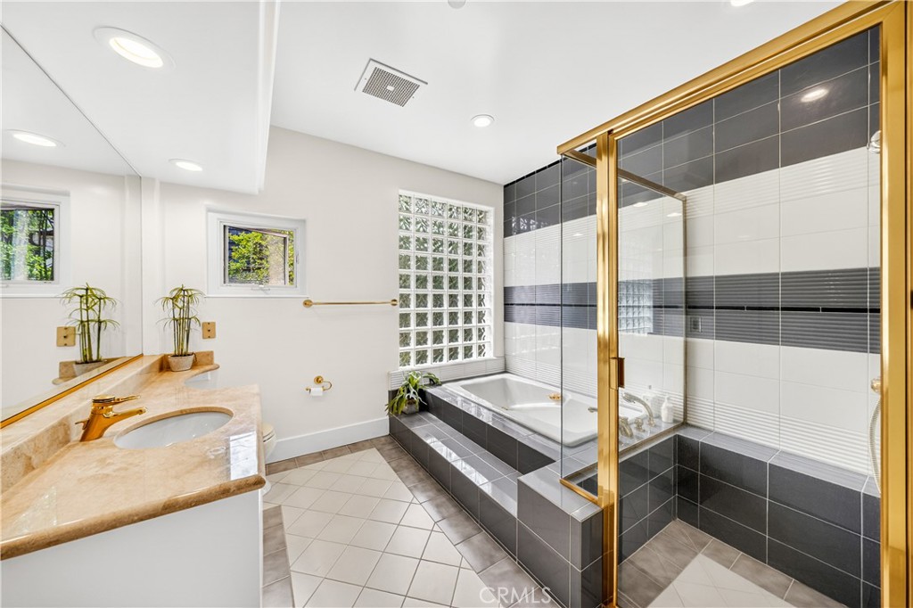 931 Hampton Road Arcadia, CA 91006 - Photo 42 of 51