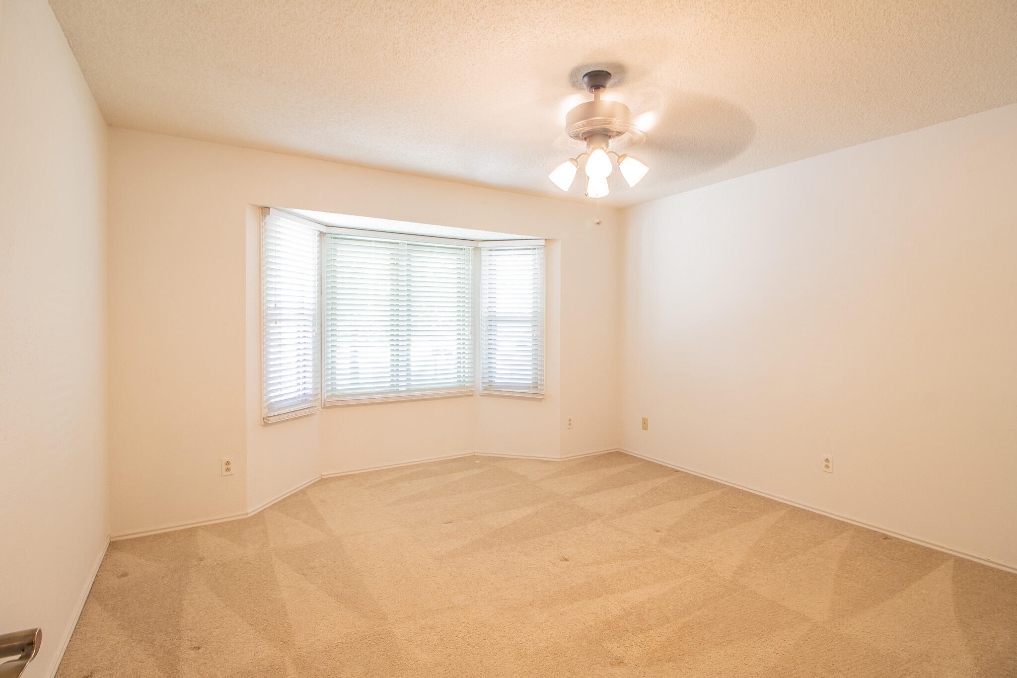 5524 75th Street Lubbock, TX 79424 - Photo 22 of 43 IMG_9136-HDR