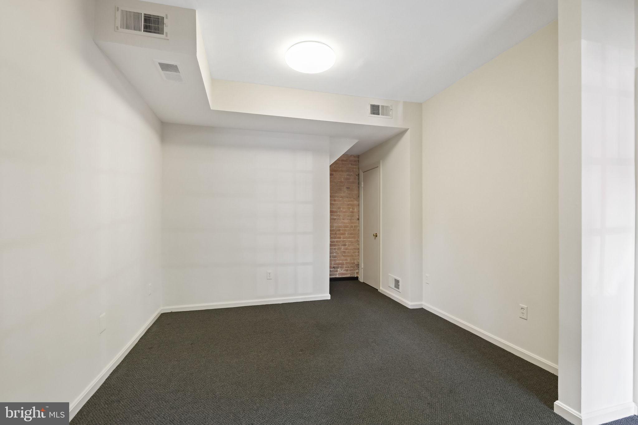 601 E Street Southeast Washington, DC 20003 - Photo 9 of 47 Dining Room - Flex Space