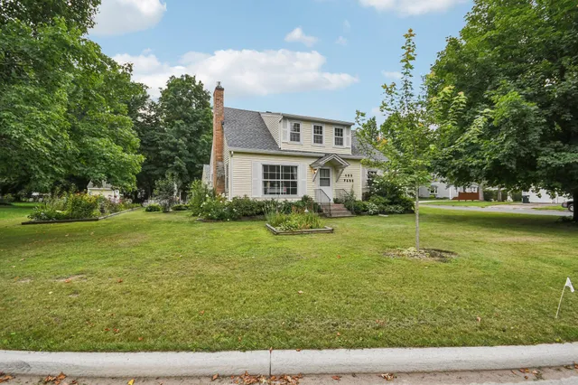 $235,000 | 400 East Park Avenue, Luck, WI 54853