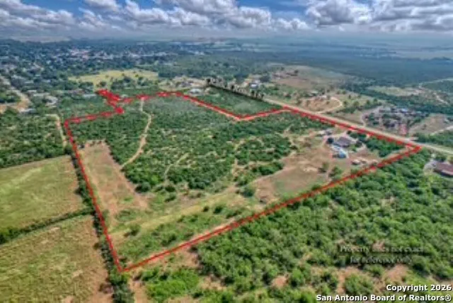 $669,000 | 858 Ranch To Market 187, Sabinal, TX 78881