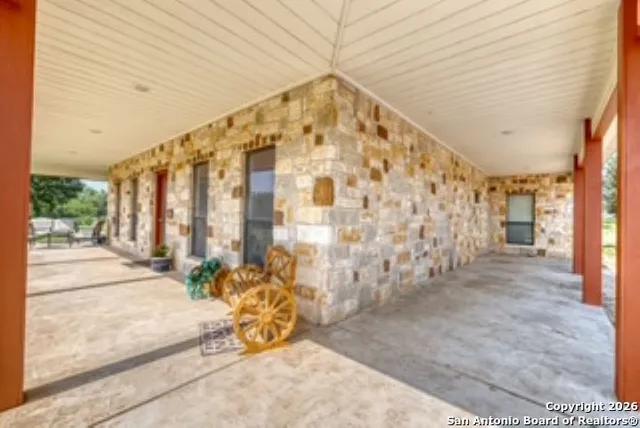 $669,000 | 858 Ranch To Market 187, Sabinal, TX 78881