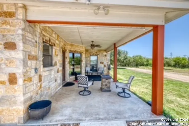 $669,000 | 858 Ranch To Market 187, Sabinal, TX 78881